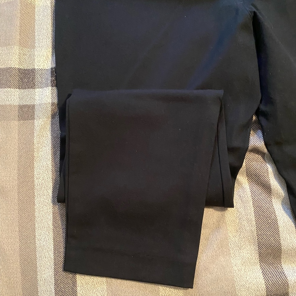 Old Navy Pixie Ankle Pants- NWT